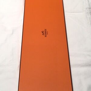 Hermès Signature Orange Box
